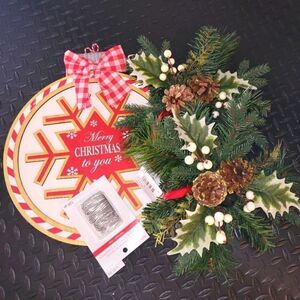 Ashland‎ Christmas decorations bundle.